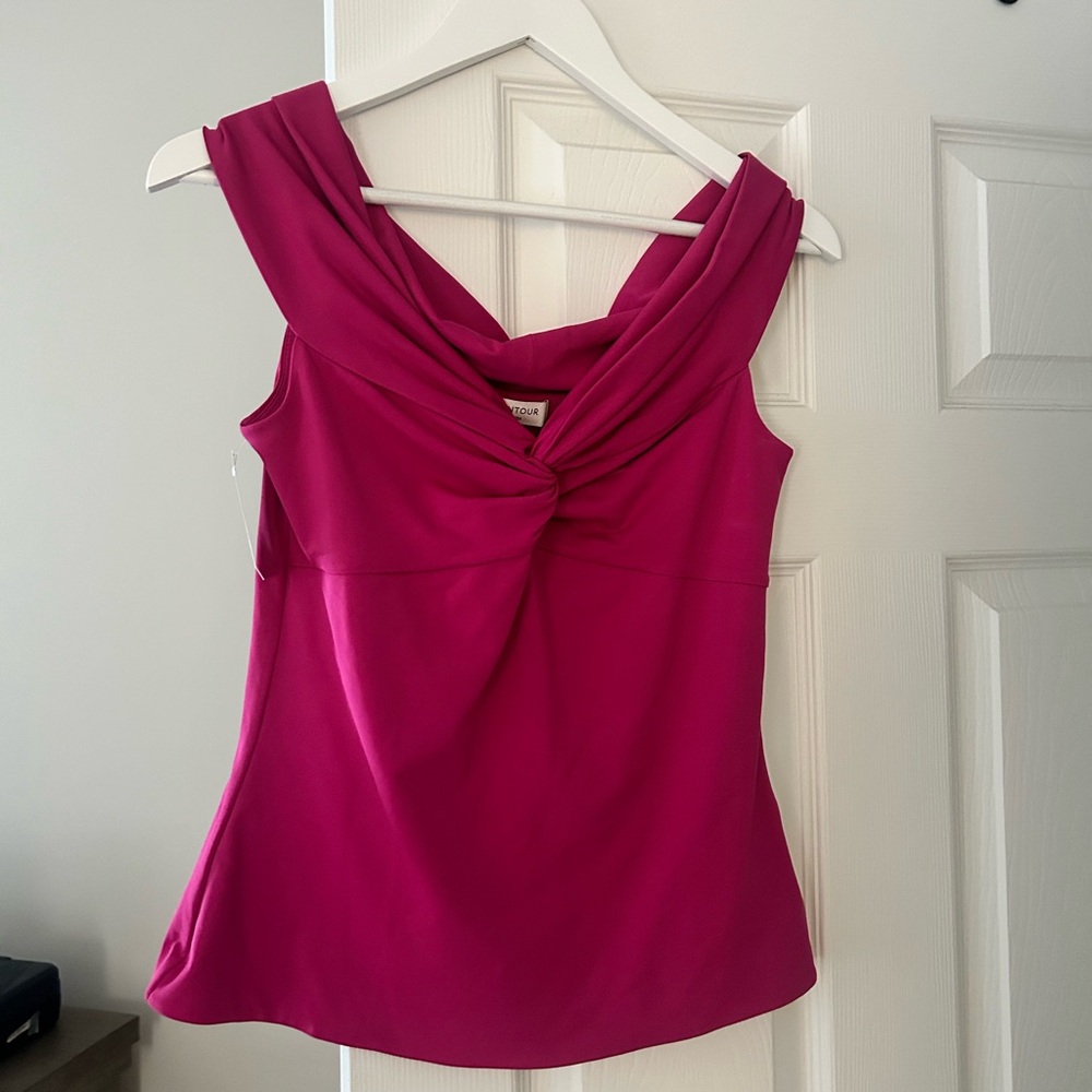 ARITZIA BNWT contour top